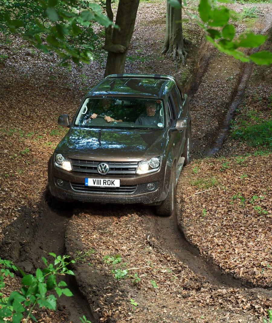  Volkswagen Amarok 2012 года  (фото 96 из 119)